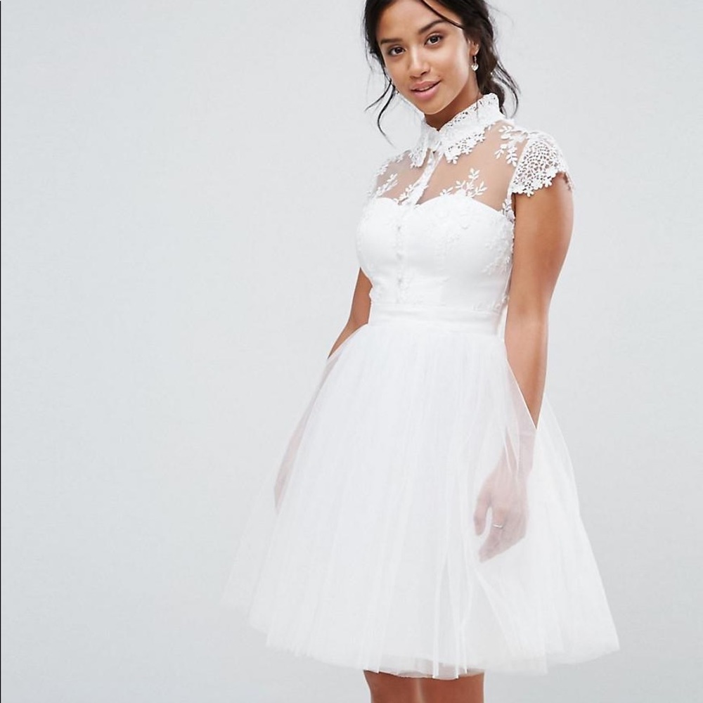 Chi chi London • short wedding dress US 12 UK 16